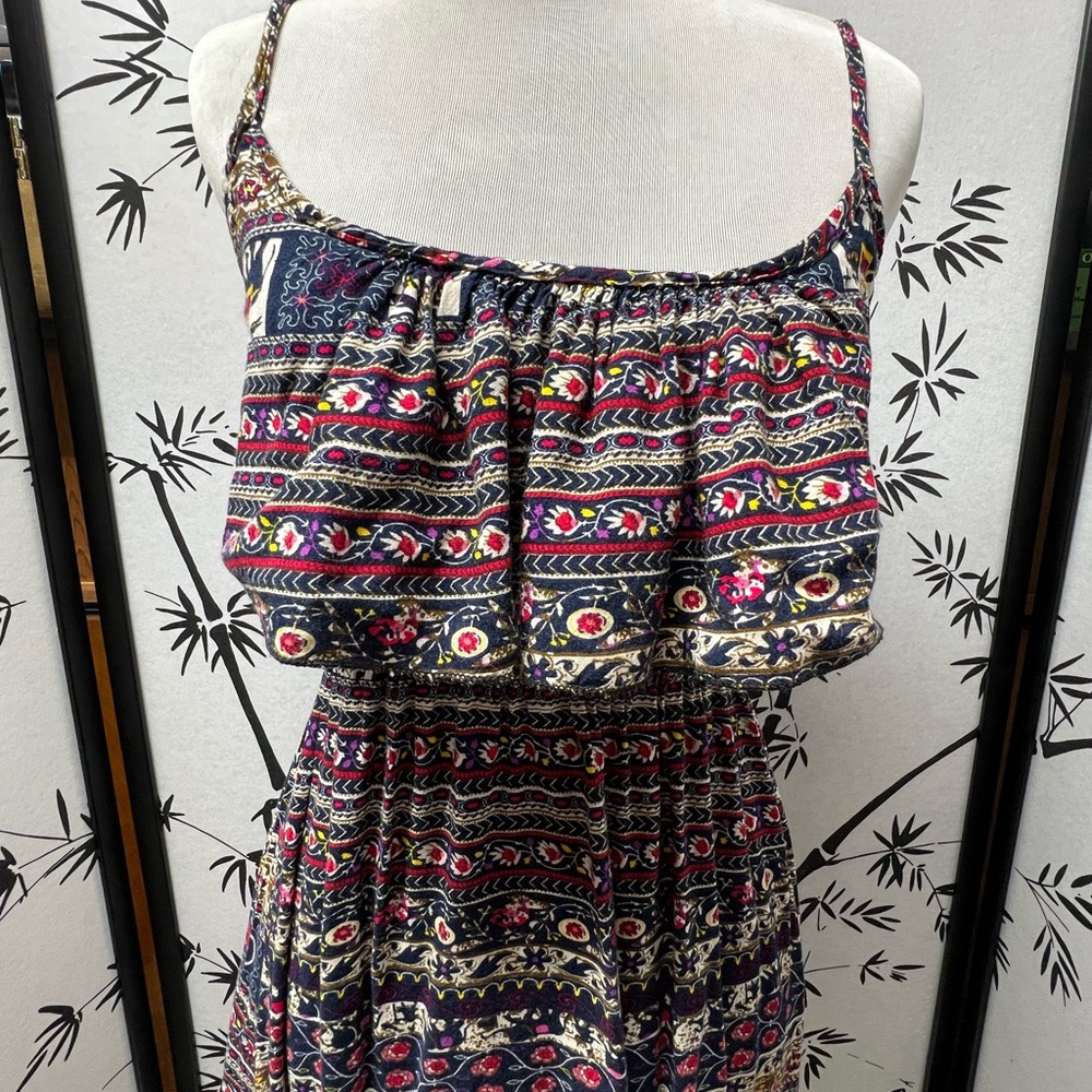 🐝 Elephant Printed Ruffle Dress - Picture 5 of 6